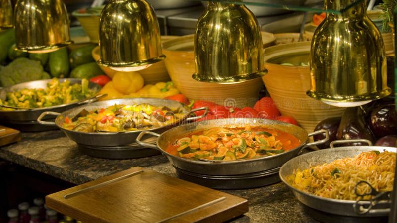 餐饮加盟公司加盟费多少？揭秘加盟费用构成与影响因素
