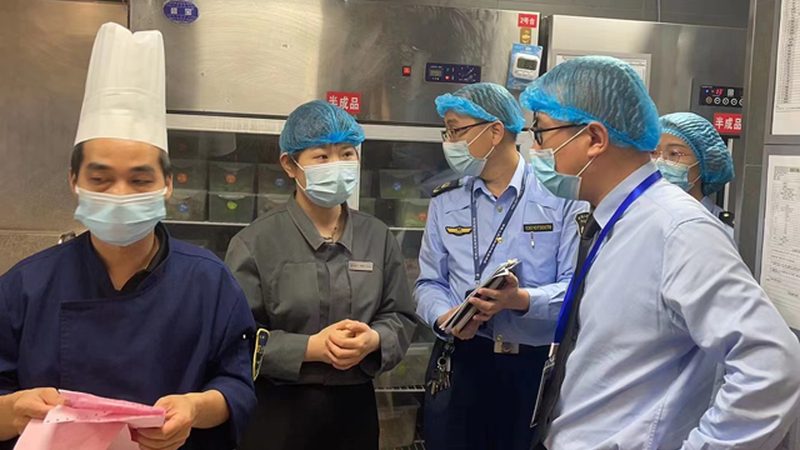 小标题：一、散装零食的批发市场现状